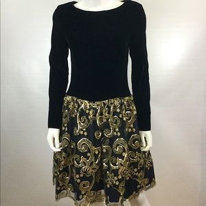 Vintage Jessica McClintock Black  Velvet & Gold Evening Dress